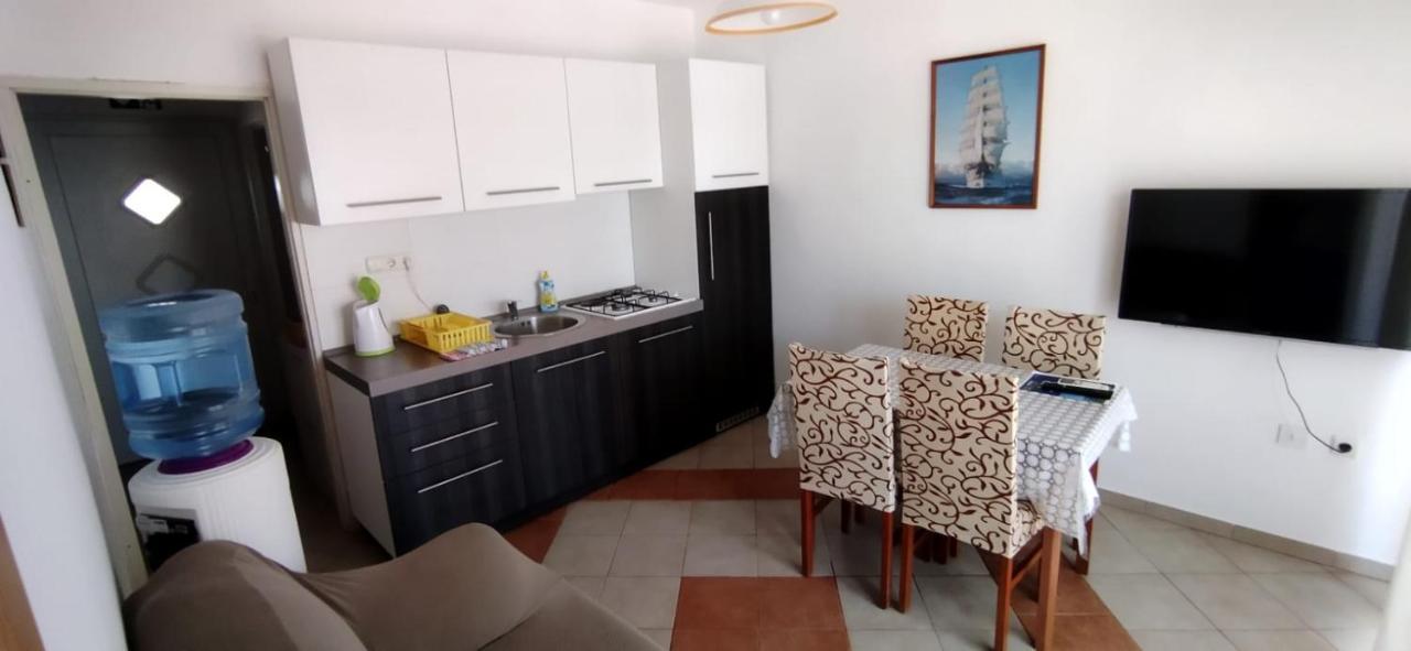Apartments Natasa ヴィル エクステリア 写真
