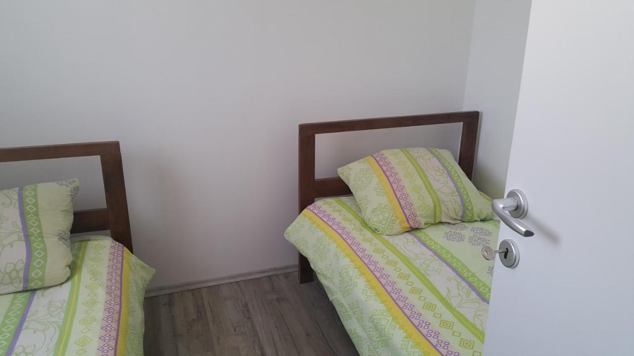 Apartments Natasa ヴィル エクステリア 写真